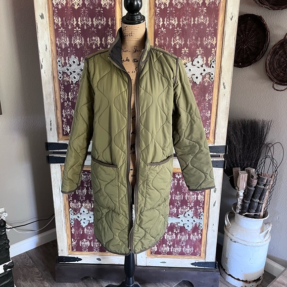 Coats | Thread Supply Nixie Reversible 